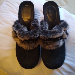 Canyon river blues size 9 1/2 winter clogs